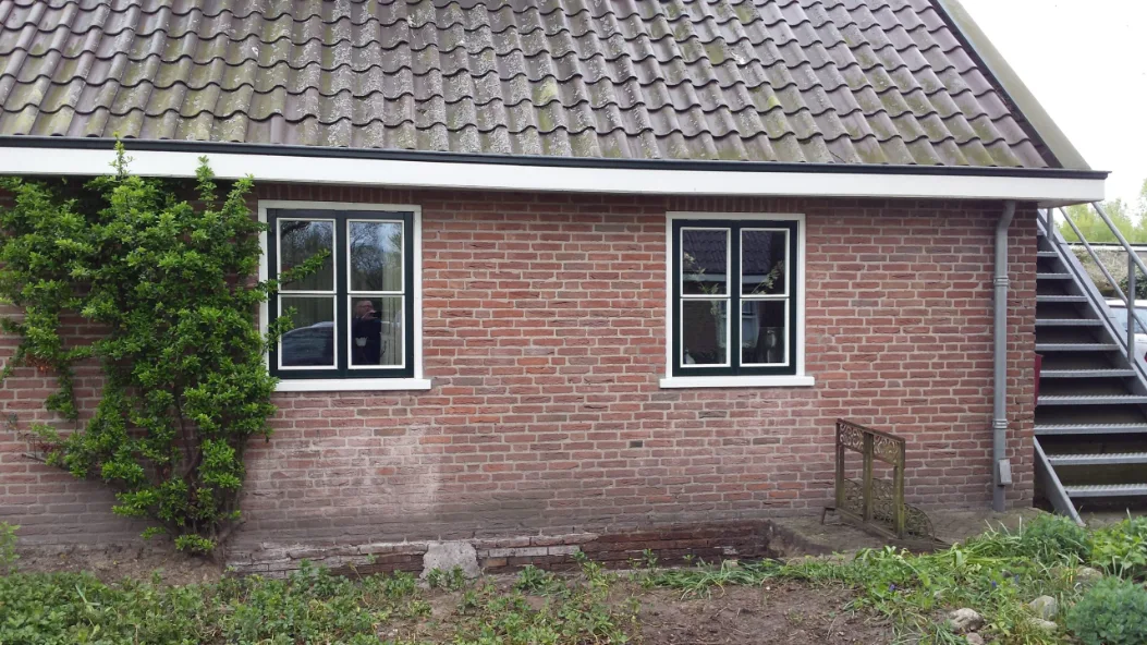 http://Scheef%20huis%20in%20Noordwolde%20verholpen%20door%20funderingsherstel%20door%20Target%20Structural