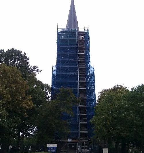 http://Scheurherstel%20van%20kerktoren%20in%20Blauwhuis%20door%20Target%20Structural